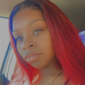 Meet your Posher, Brandi